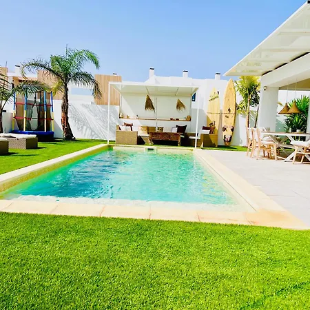 El Palmeral - Exlusive With Private Pool In