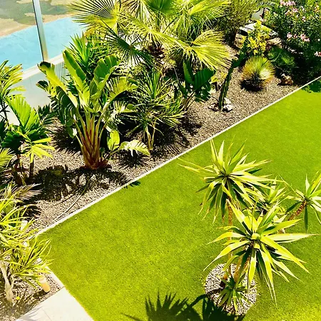 El Palmeral - Exlusive With Private, Heated Pool In